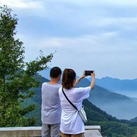九华山天气预报，一场与云雾共舞的旅行哲学