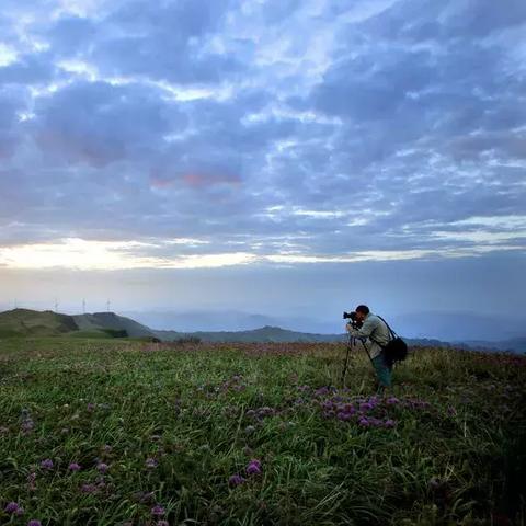 贵州的天气预报7天，山雨欲来，晴雨交织的山地气候密码