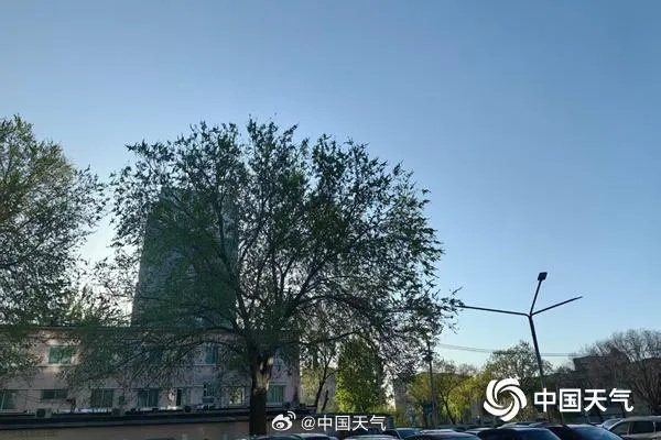 北京最近一周天气，秋意渐浓，晴雨交替需留意